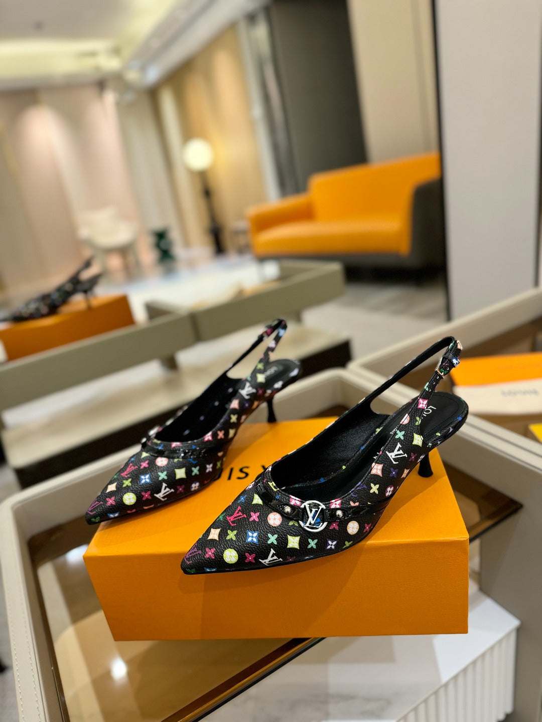 HIGH MULE 4 CM IN BLACK MONOGRAM CALFSKIN