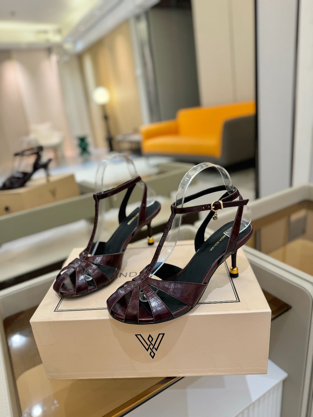 HIGH SANDALS 75 MM IN MAHOGANY RED PATENT CALFSKIN