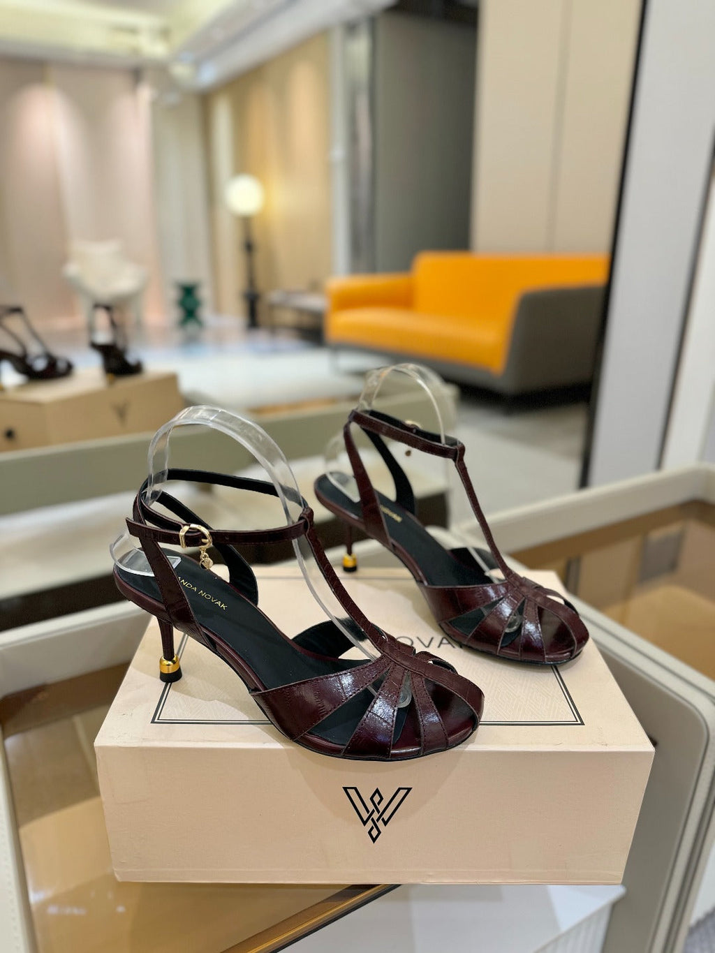 HIGH SANDALS 75 MM IN MAHOGANY RED PATENT CALFSKIN