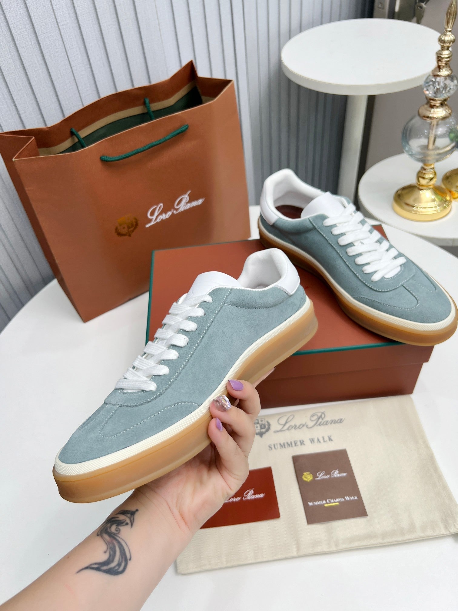 LP TENNIS WALK SNEAKERS STONE SUEDE