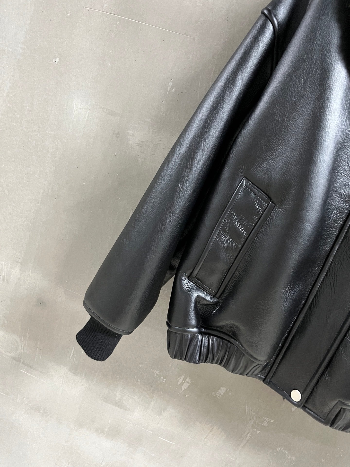 YSL 25S LEATHER JACKET STYLE 143