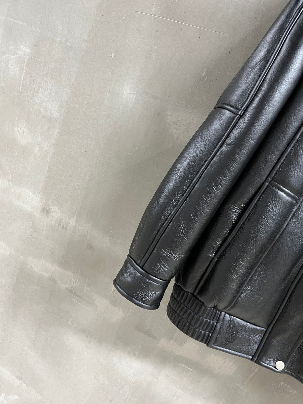 YSL 25S LEATHER JACKET STYLE 142