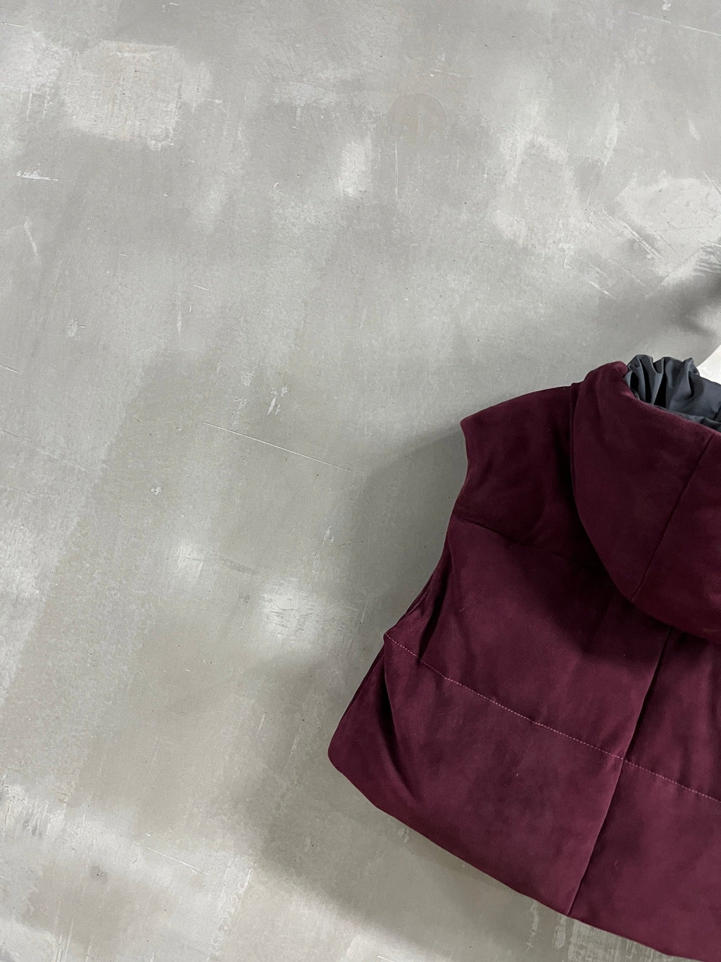 PRADA 25S SUEDE DOWN VEST 385