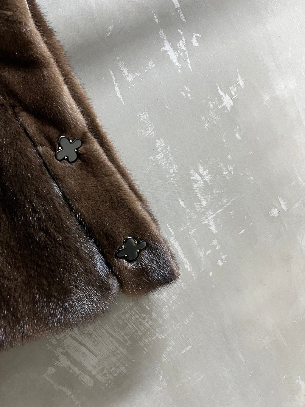 MIUMIU FUR VEST STYLE 684