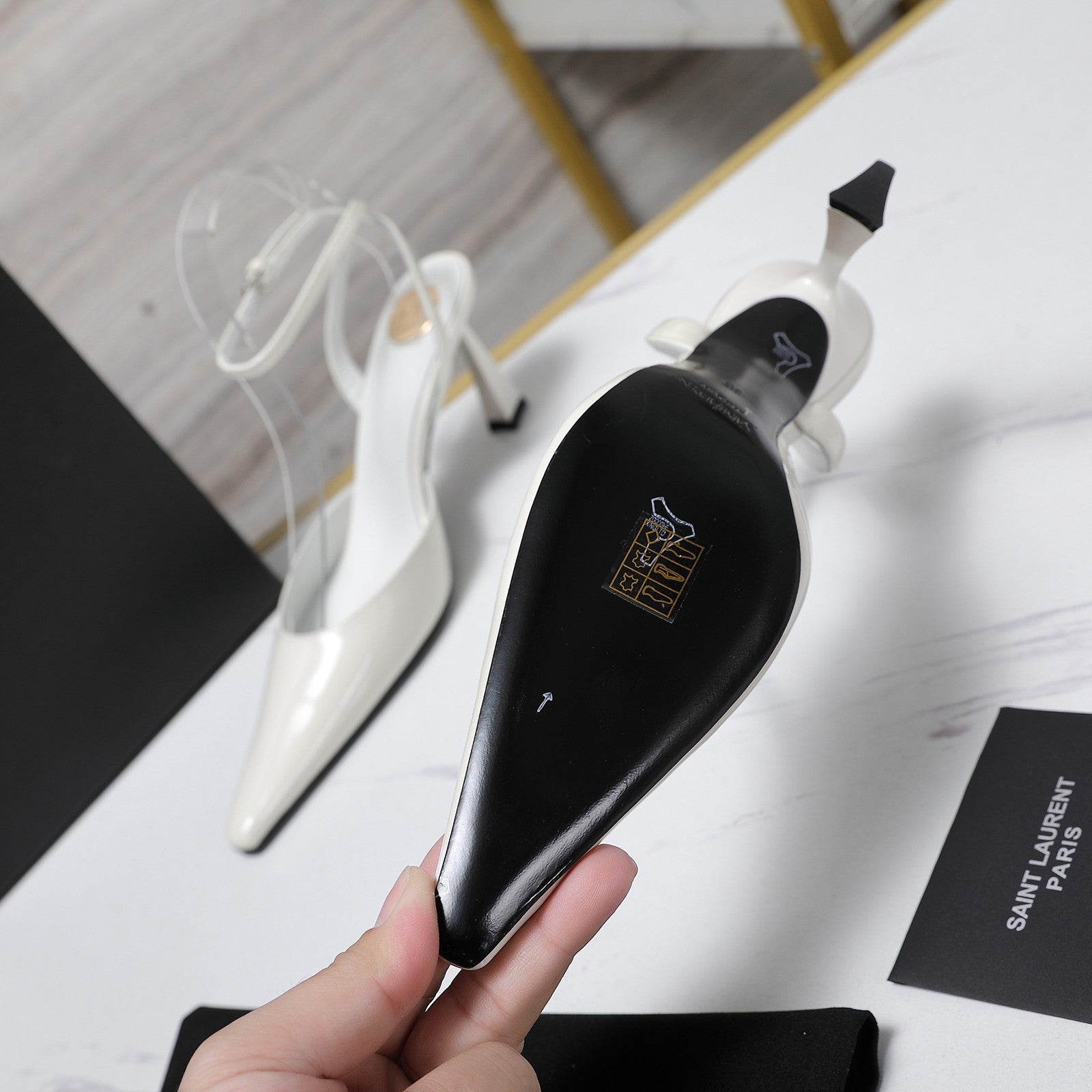 AIMÉE SLINGBACK PUMPS IN WHITE GLOSSY LAMBSKIN