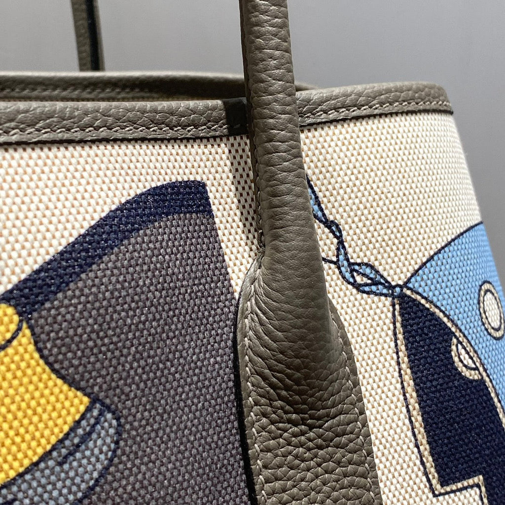 GARDEN PARTY 36 IN IVORY YELLOW BLUE TOILE H CANVAS ETOUPE CALFSKIN EQUESTRIAN HARNESS PRINT