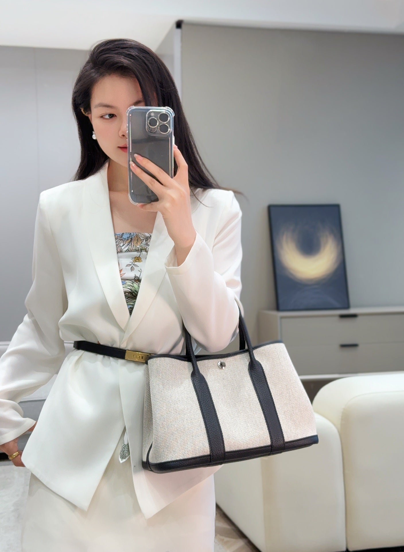 GARDEN PARTY 30CM IN WHITE TOILETS COTTON CANVAS AND BLACK CALFSKIN BLUE CANVAS ON SIDE OTHER