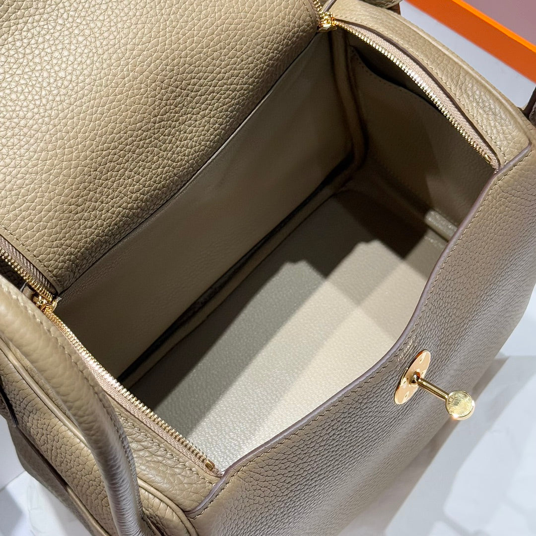 HERMES 25S MEDIUM LINDY 26 IN DARK KHAKI CALFSKIN GOLD HARDWARE