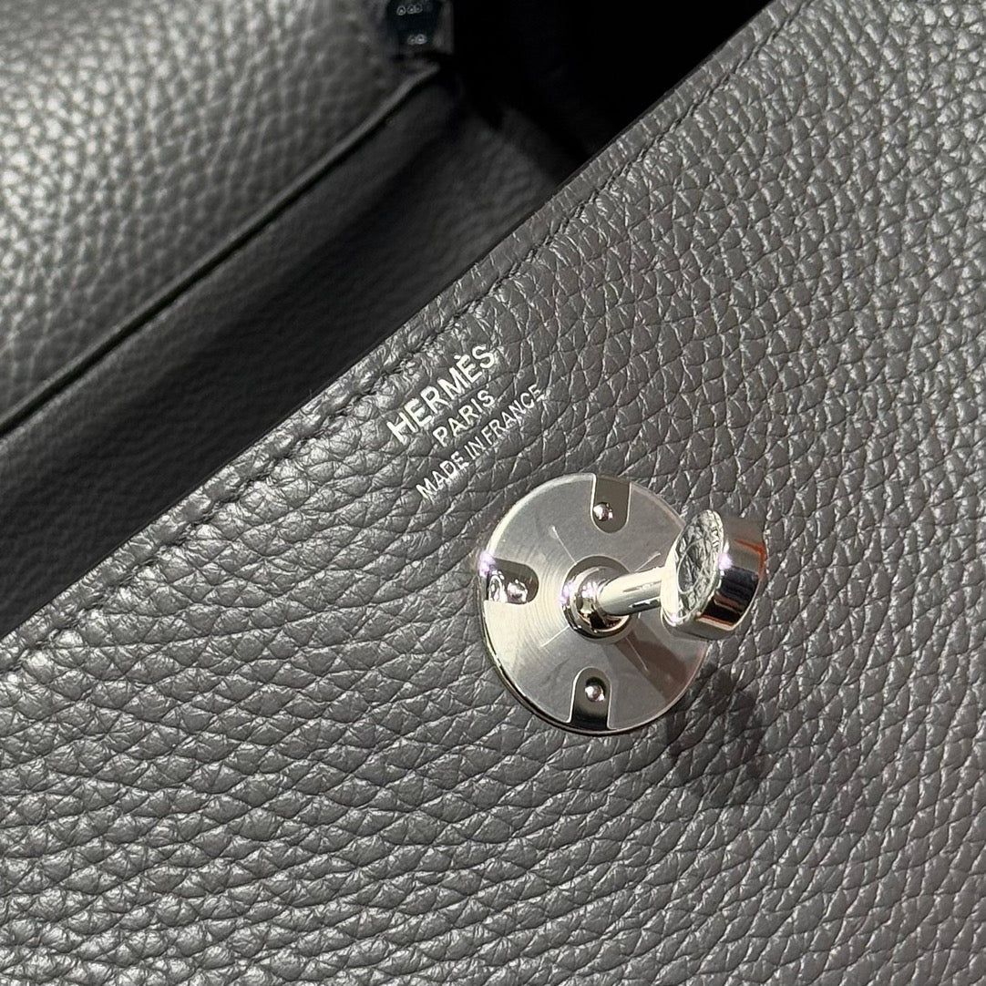 HERMES 25S MEDIUM LINDY 26 IN CHARCOAL GRAY CALFSKIN SILVER HARDWARE