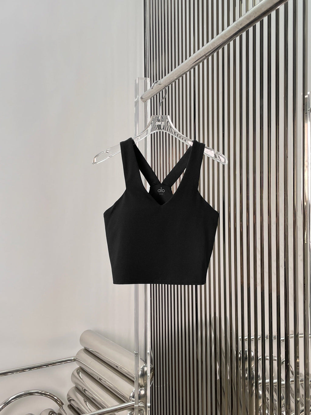 ALO CROSSBACK SPORTS BRA STYLE 24