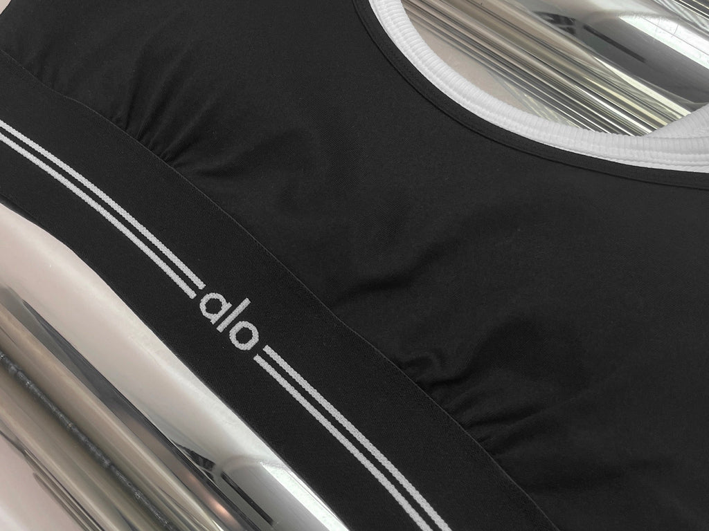 ALO CROPPED CAMI TOP STYLE 10