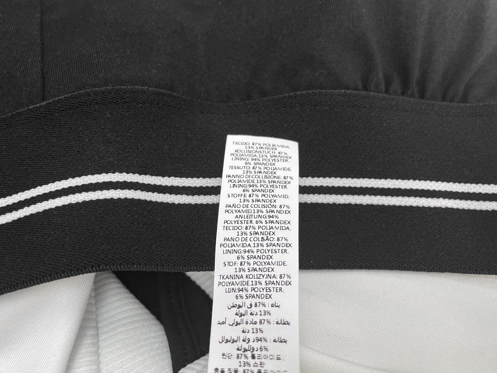 ALO CROPPED CAMI TOP STYLE 10