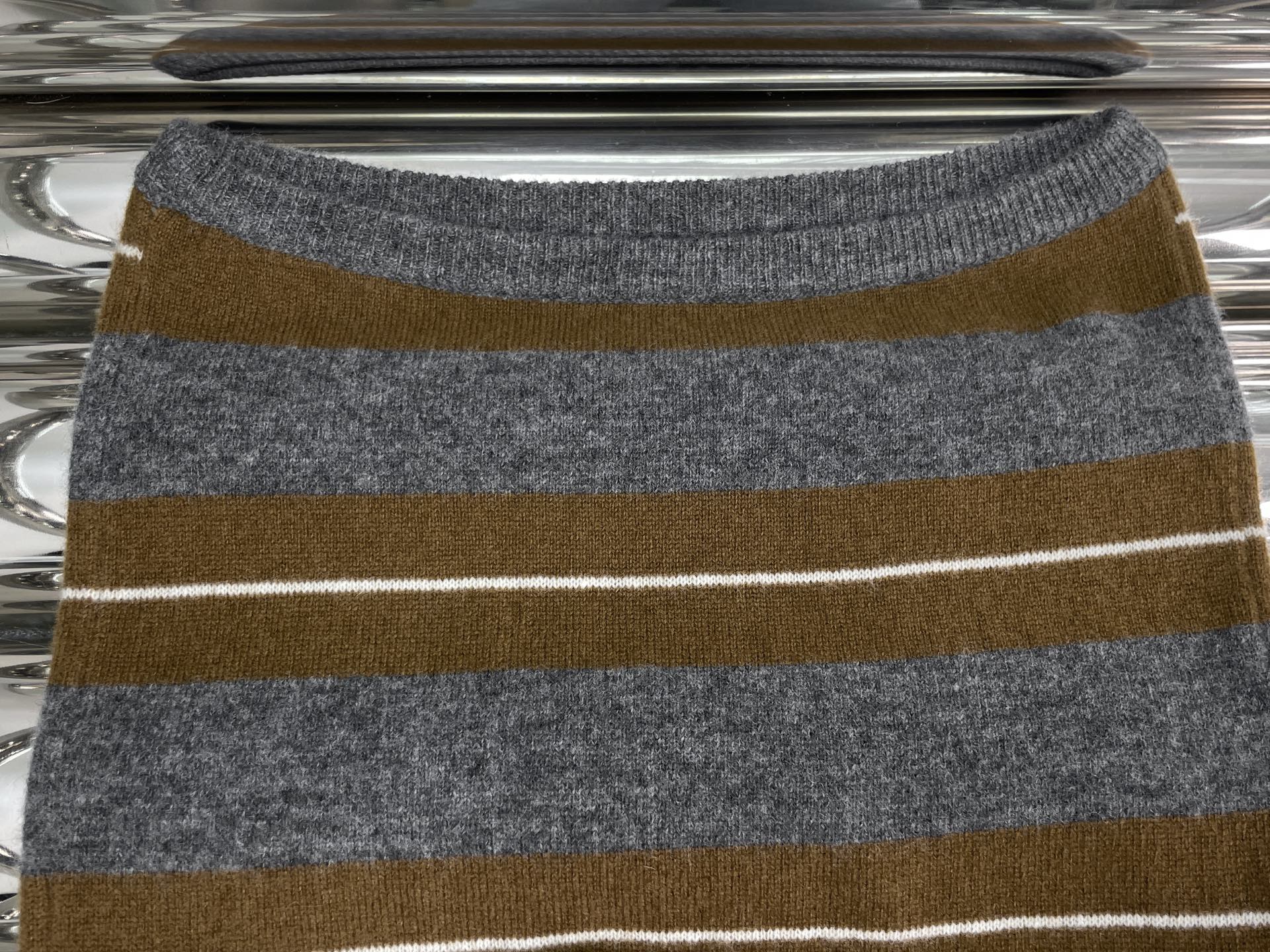 MIUMIU KNIT TUBE TOP STYLE 780