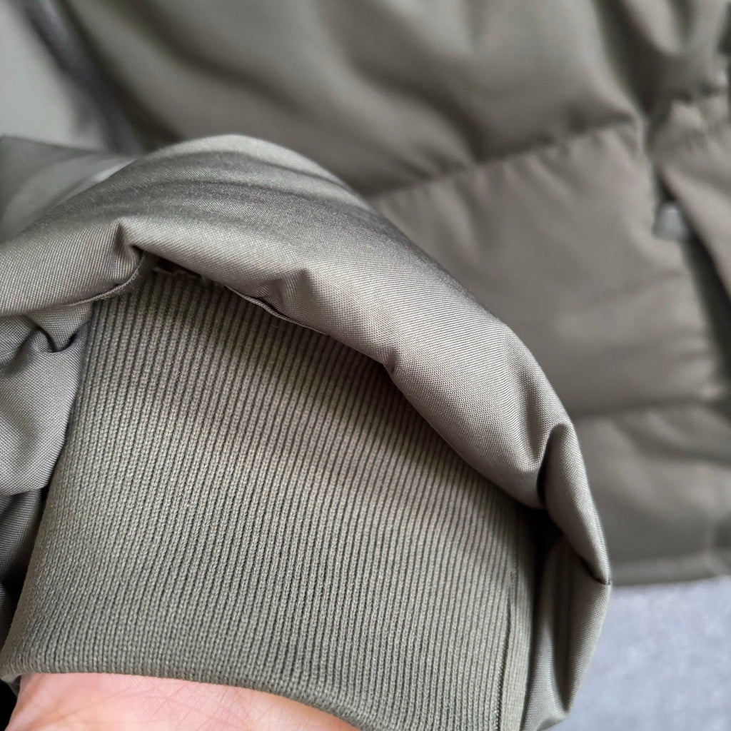 BURBERRY 25S DOWN JACKET 334