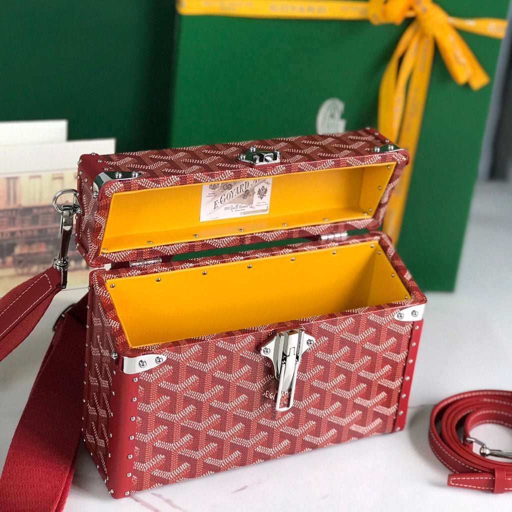 CASSETTE TRUNK BAG 21 IN BURGUNDY RED GOYARDINE CANVAS & CLAMECY COWHIDE