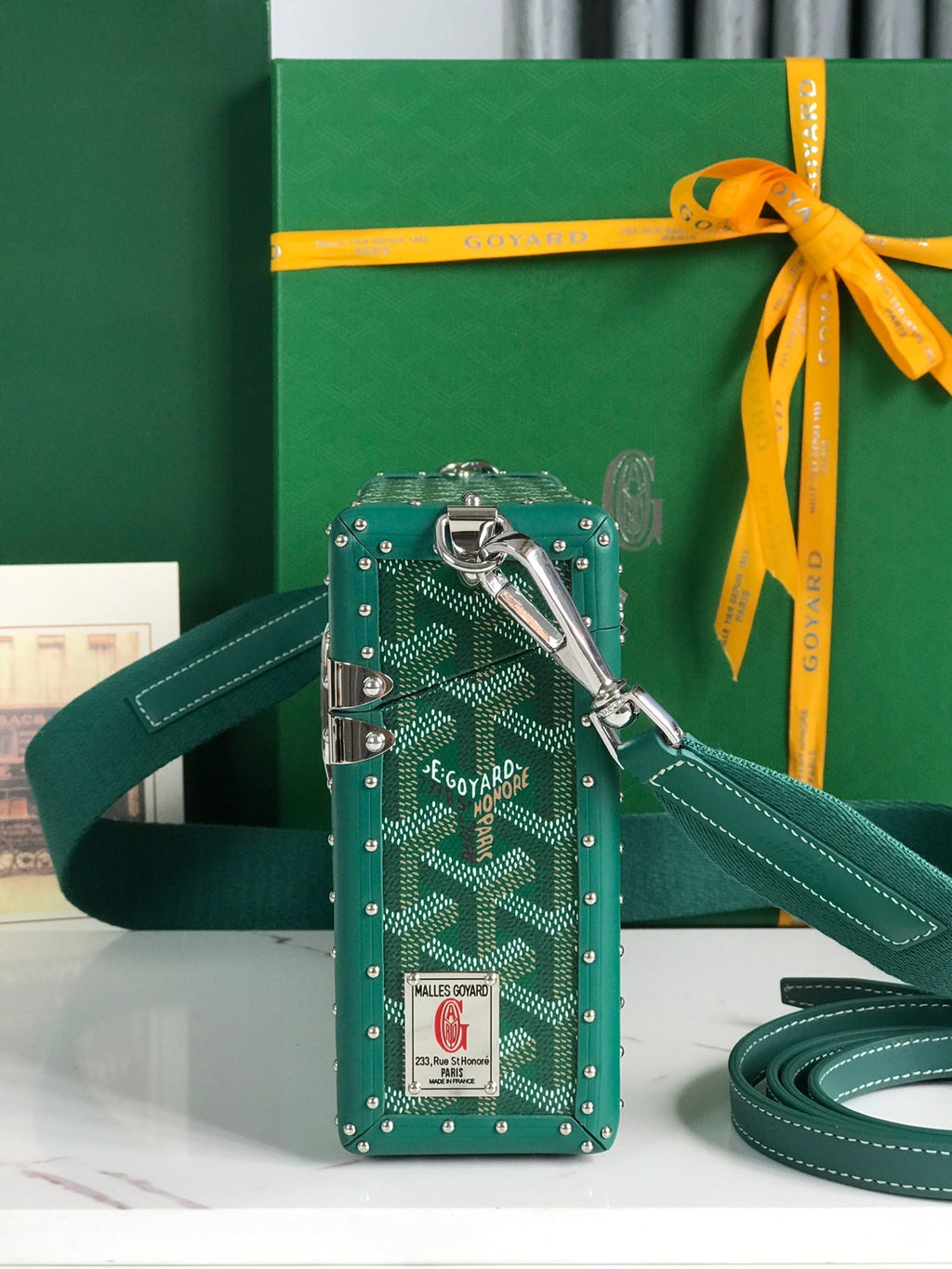 CASSETTE TRUNK BAG 21 IN GREEN GOYARDINE CANVAS & CLAMECY COWHIDE