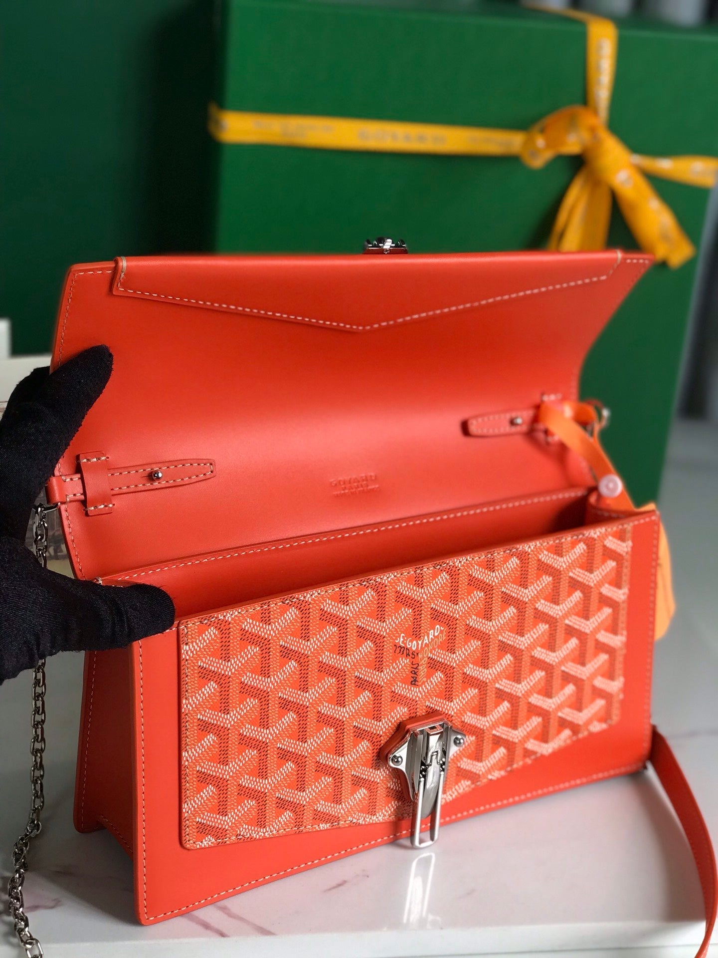 DUCHESSE MARIE-CAROLINE BAG 25 IN ORANGE GOYARDINE CANVAS AND SMOOTH CALFSKIN