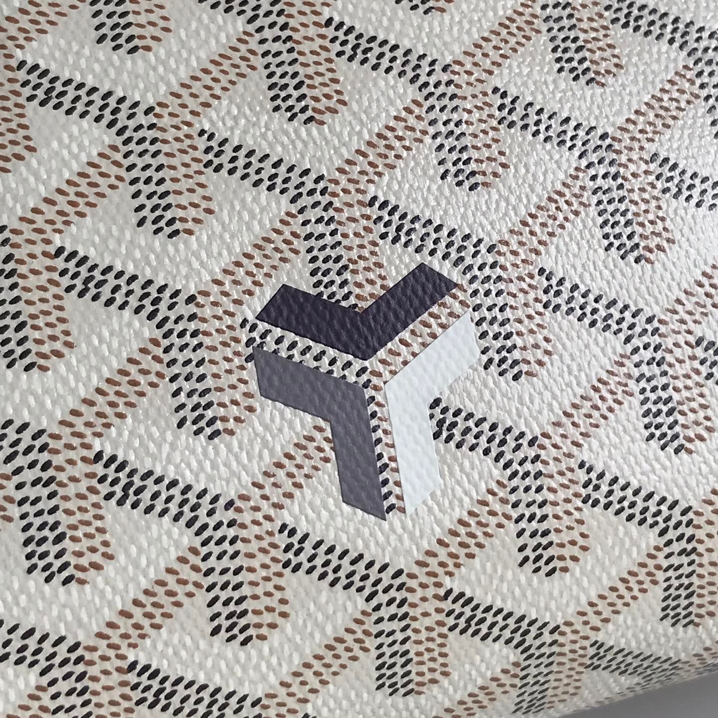 ROUETTE SOUPLE BAG 30 IN WHITE GOYARDINE CANVAS AND CALFSKIN