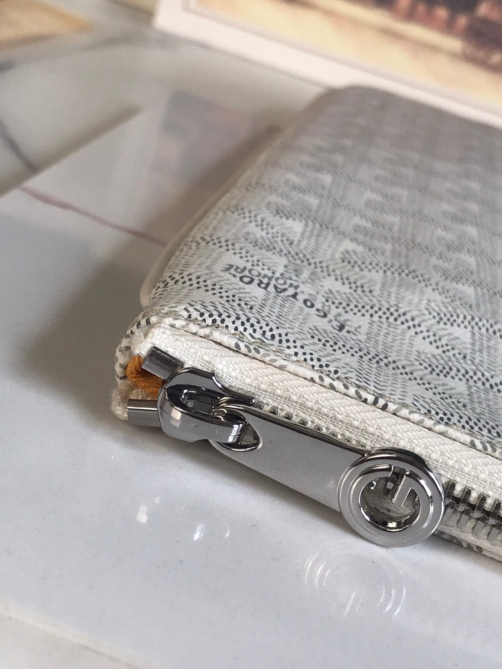 SÉNAT MGM POUCH 40 IN WHITE GOYARDINE CANVAS