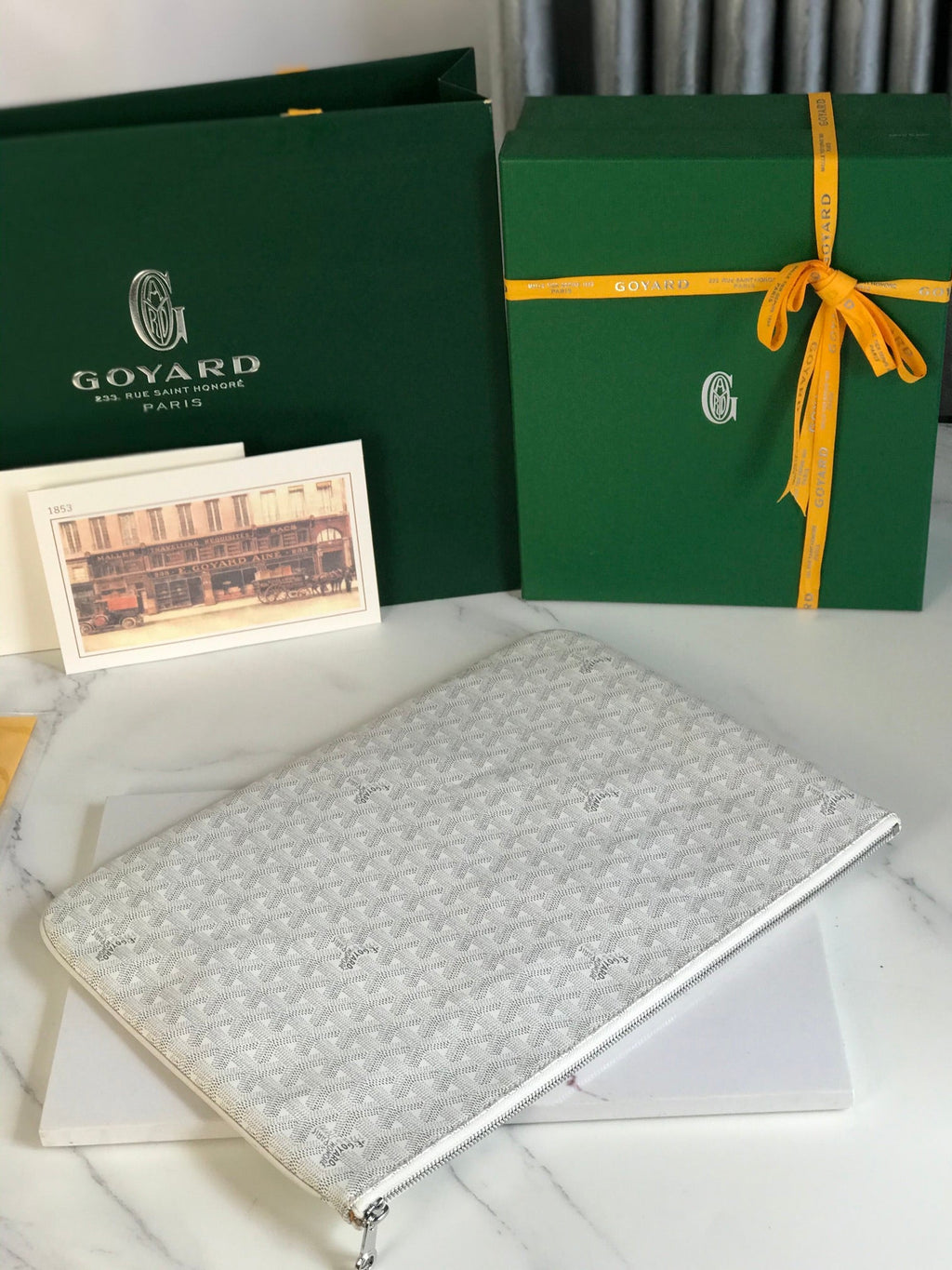 SÉNAT MGM POUCH 40 IN WHITE GOYARDINE CANVAS