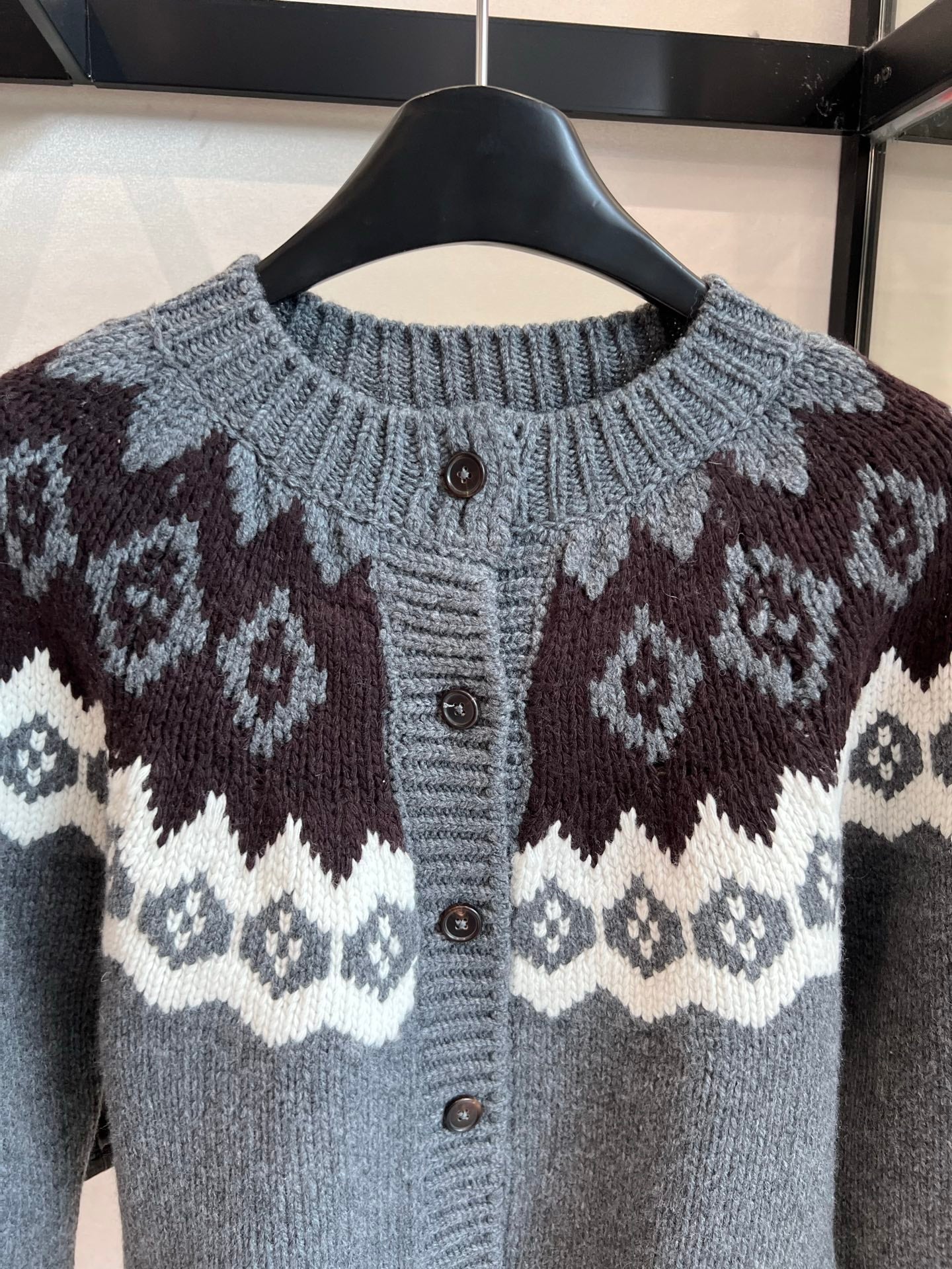 PRADA 25S CARDIGAN 389