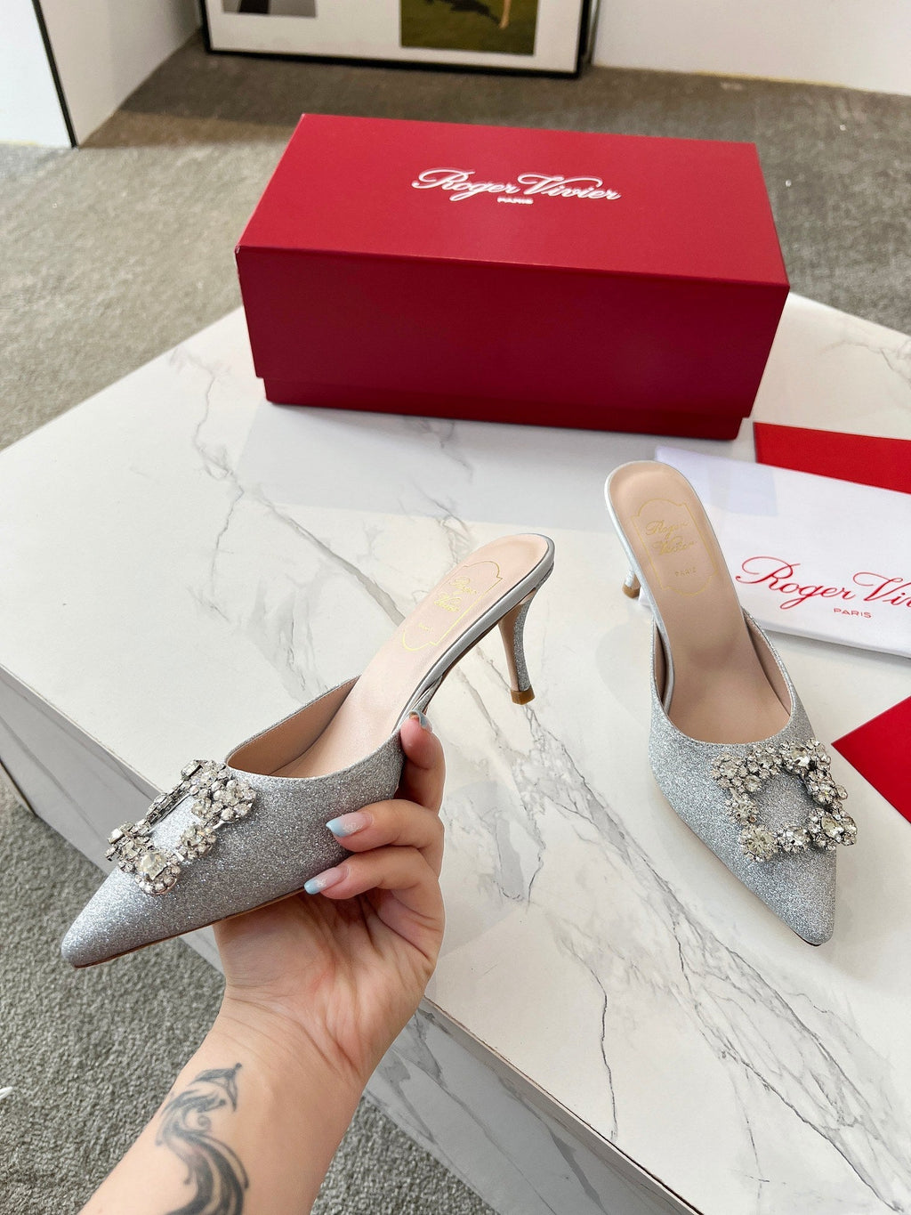 EFFLORESCENCE MULES IN SILVER SATIN EMBELLISHED GLITTER