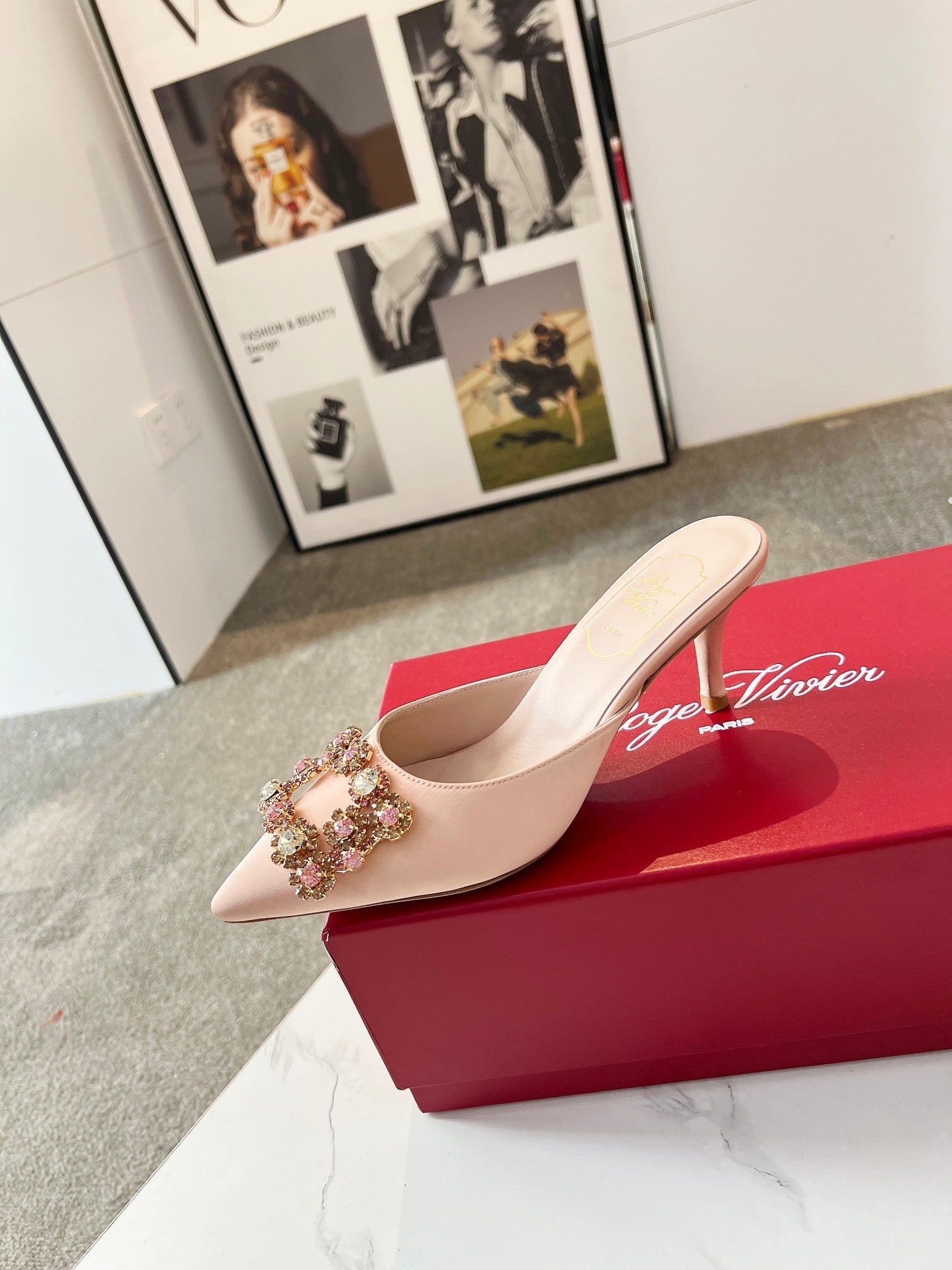 EFFLORESCENCE MULES IN LIGHT FAWN SATIN