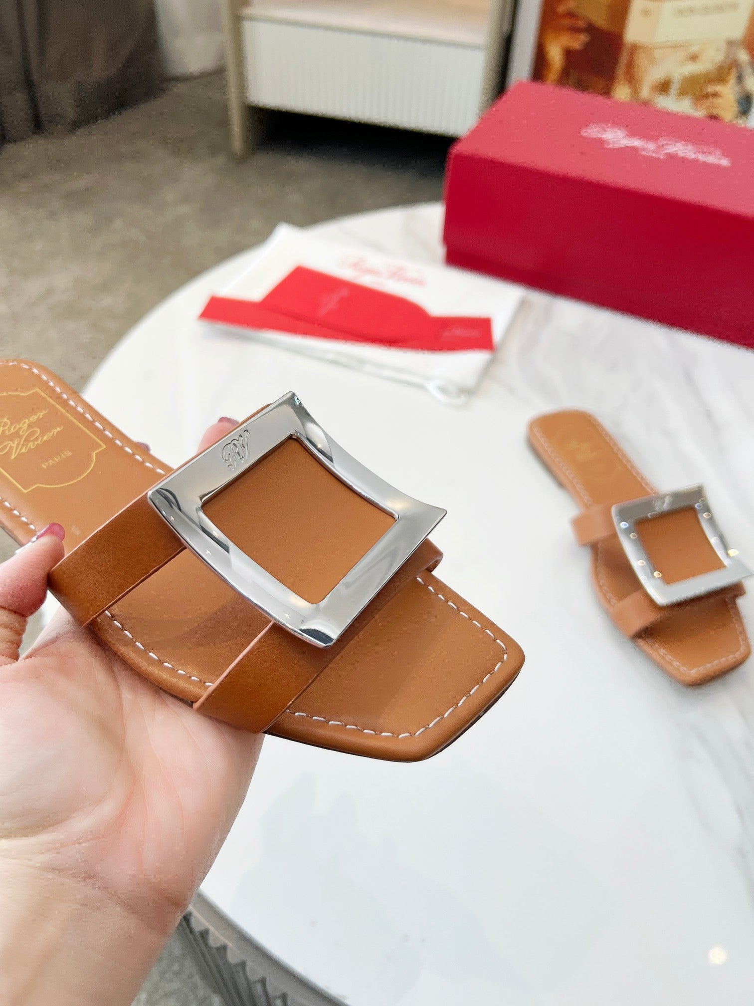 VIV' BY THE SEA MULES IN BRONZE BROWN CALFSKIN SILVER BUCKLE