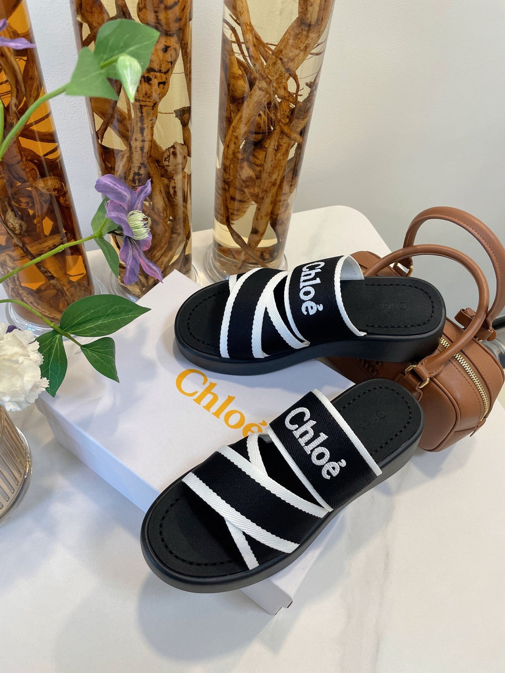 WOODY WEDGE SANDALS IN BLACK MIX WHITE CANVAS WITH RUBBER SOLE