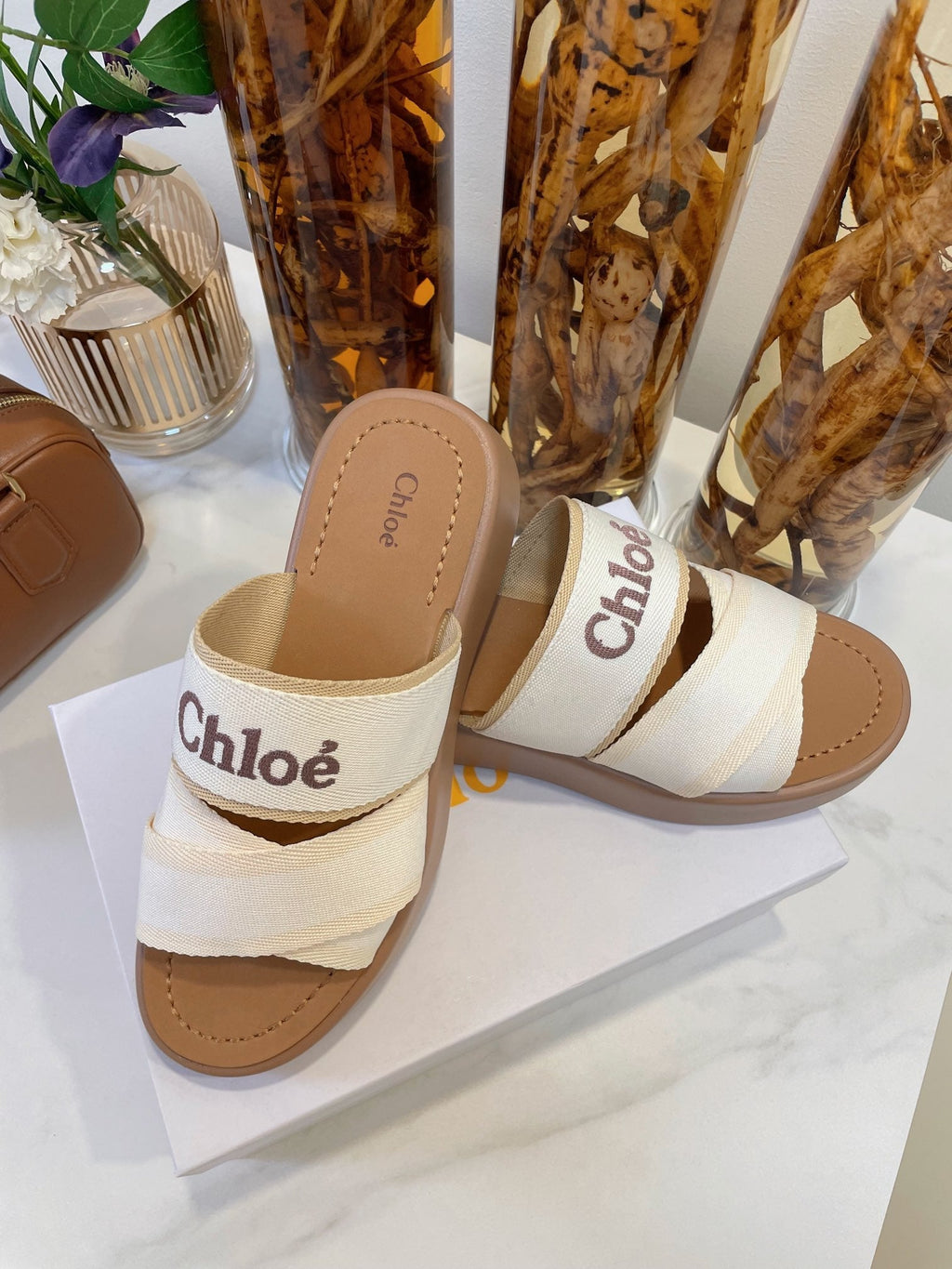CHLOÉ WOODY WEDGE SANDALS IN WHITE CANVAS WITH CIDER BROWN RUBBER SOLE