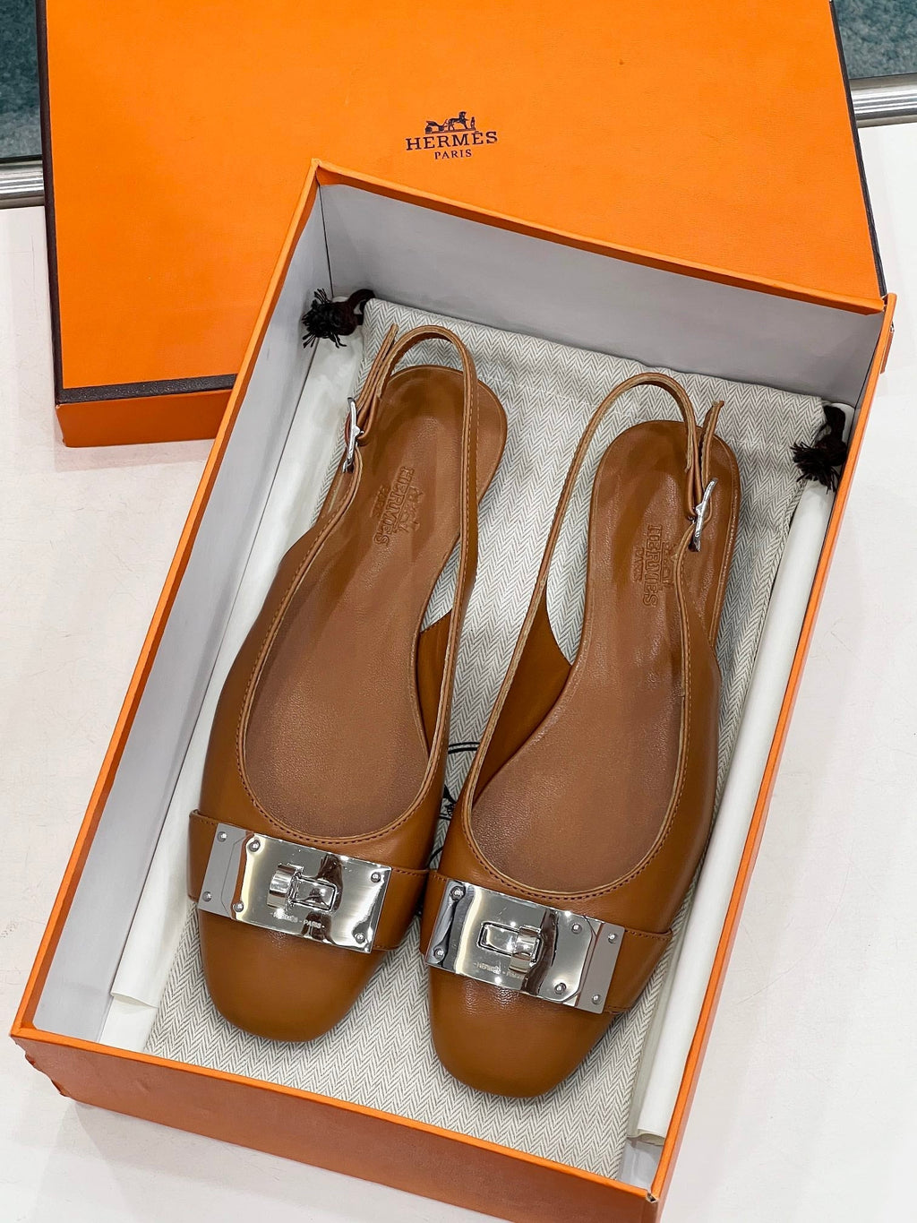 INNOCENTE SLINGBACK CARAMEL CALFSKIN