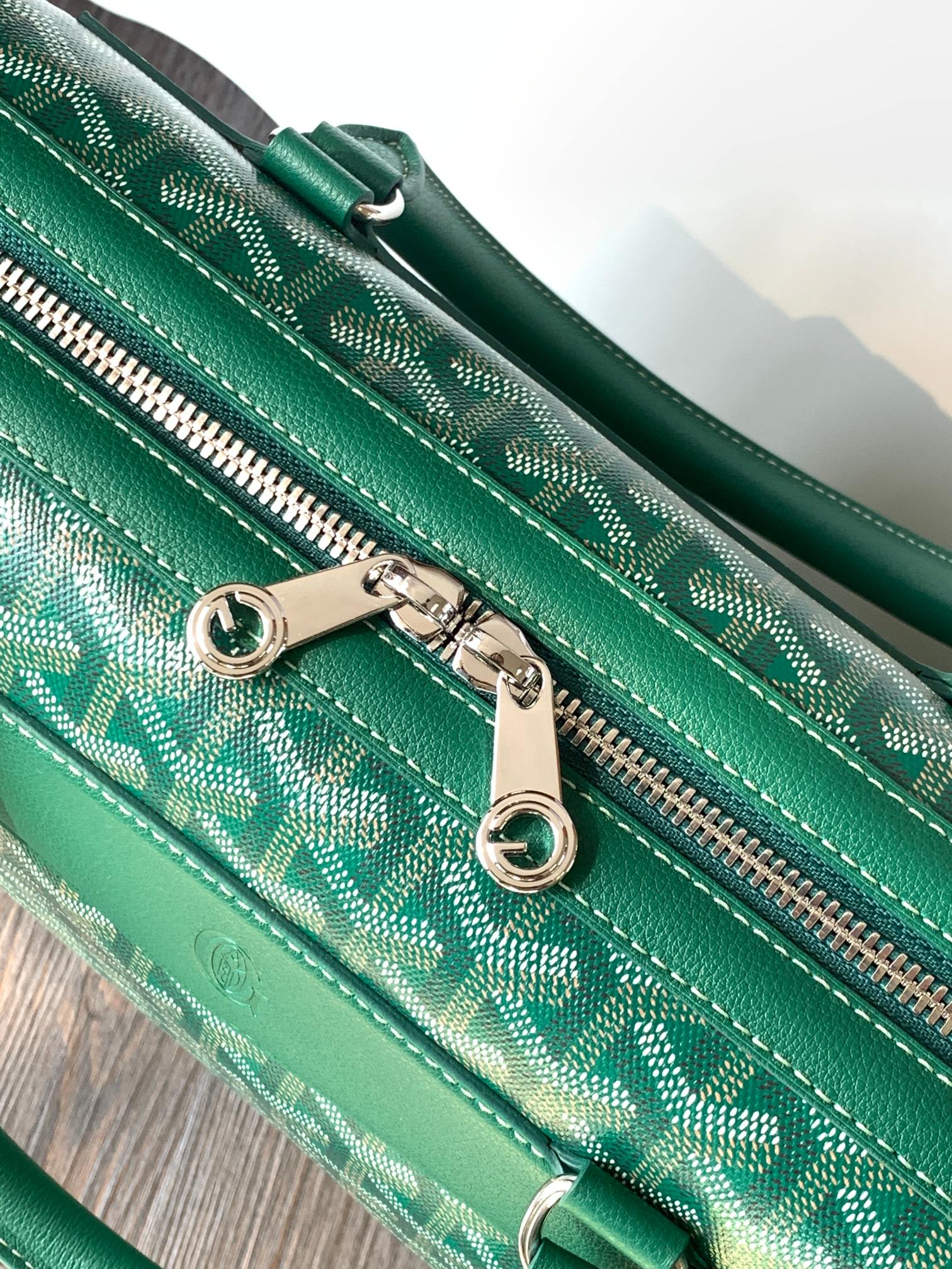 CISALPIN DOCUMENT CASE 39 IN GREEN GOYARDINE CANVAS AND CALFSKIN