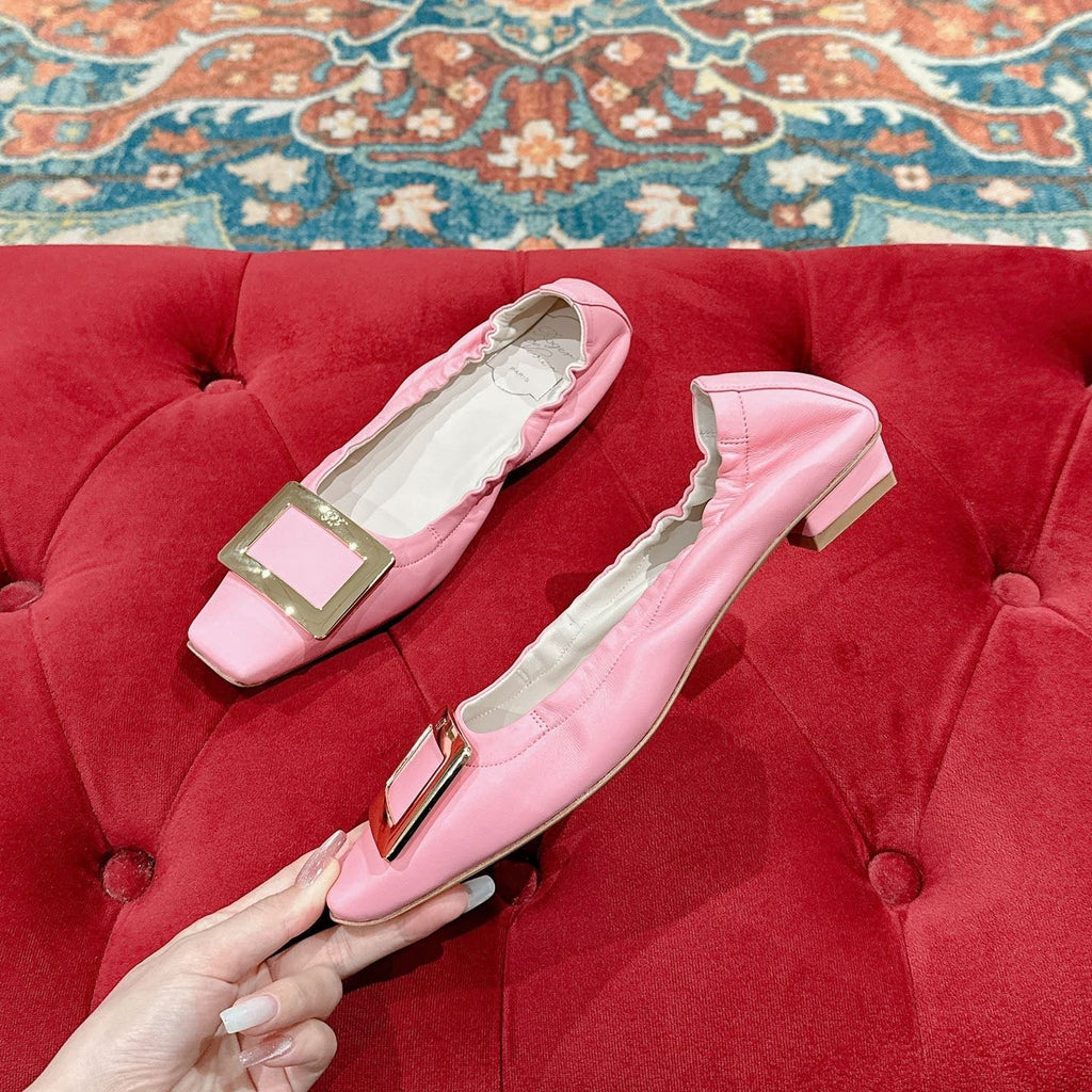 BELLE VIVIER BALLERINAS IN PINK SHINY LAMBSKIN GOLD PATENT SQUARE BUCKLE