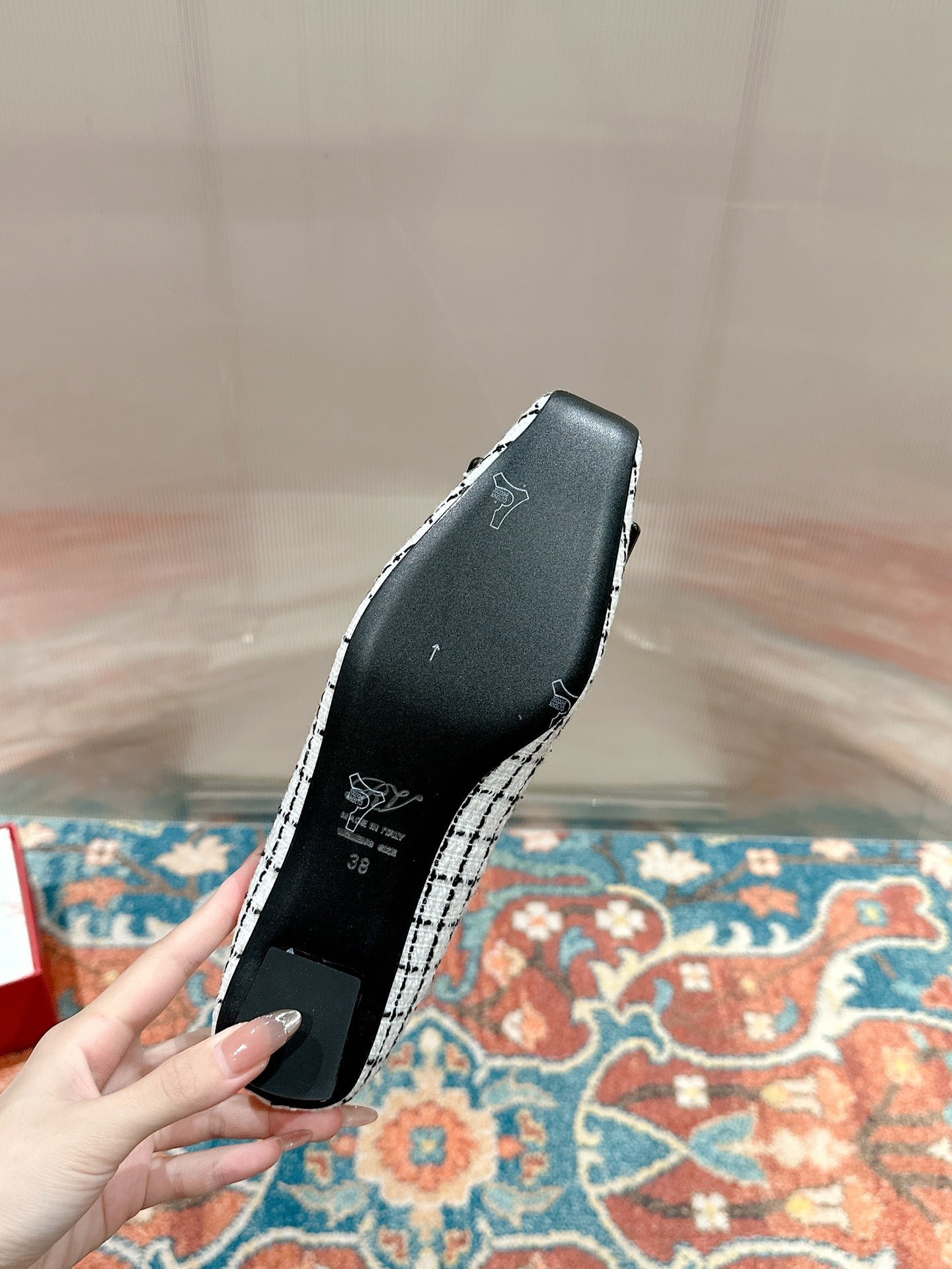 TROMPETTE BALLERINAS IN WHITE TWEED WITH BLACK STRIPES