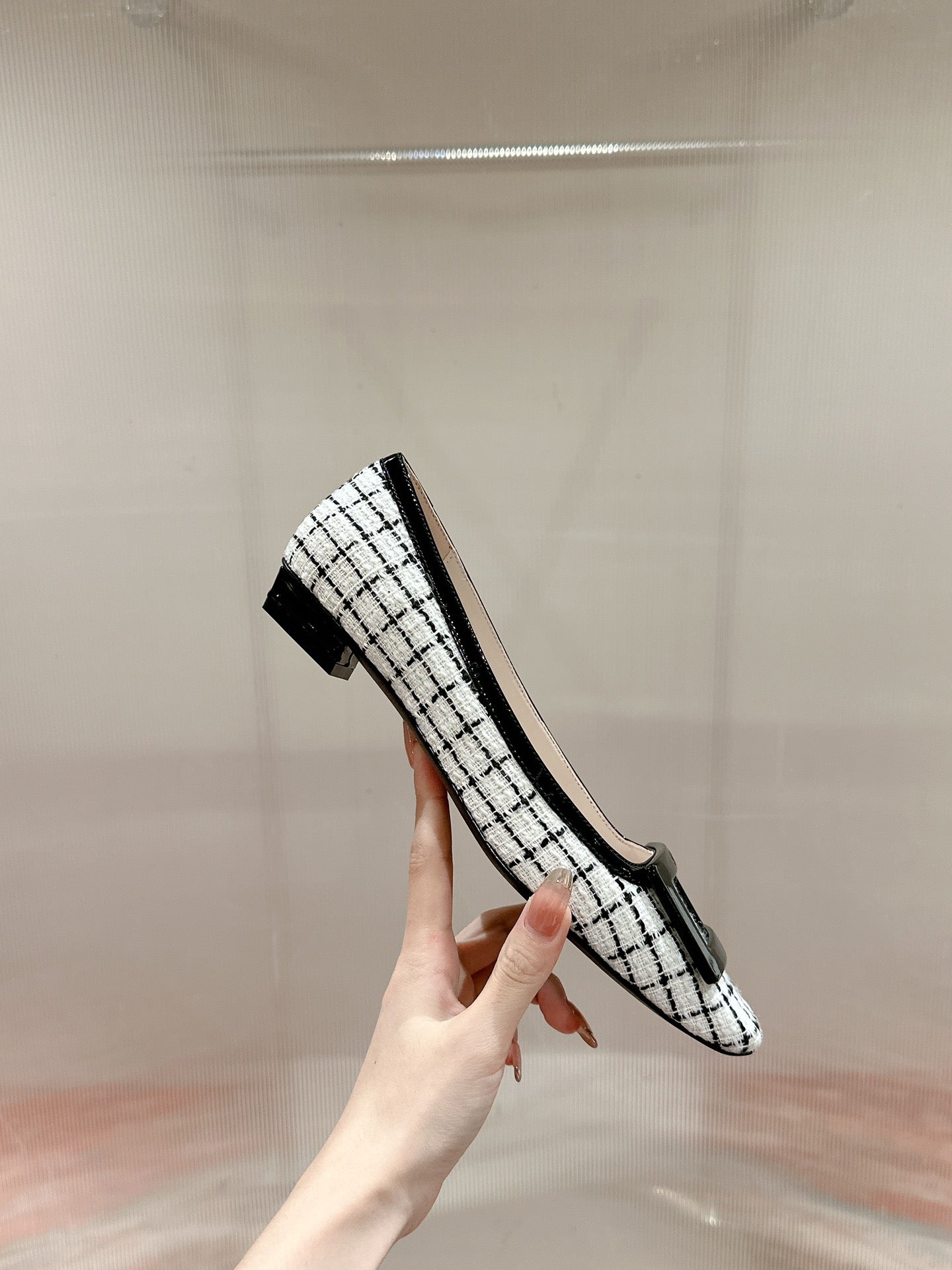 TROMPETTE BALLERINAS IN WHITE TWEED WITH BLACK STRIPES