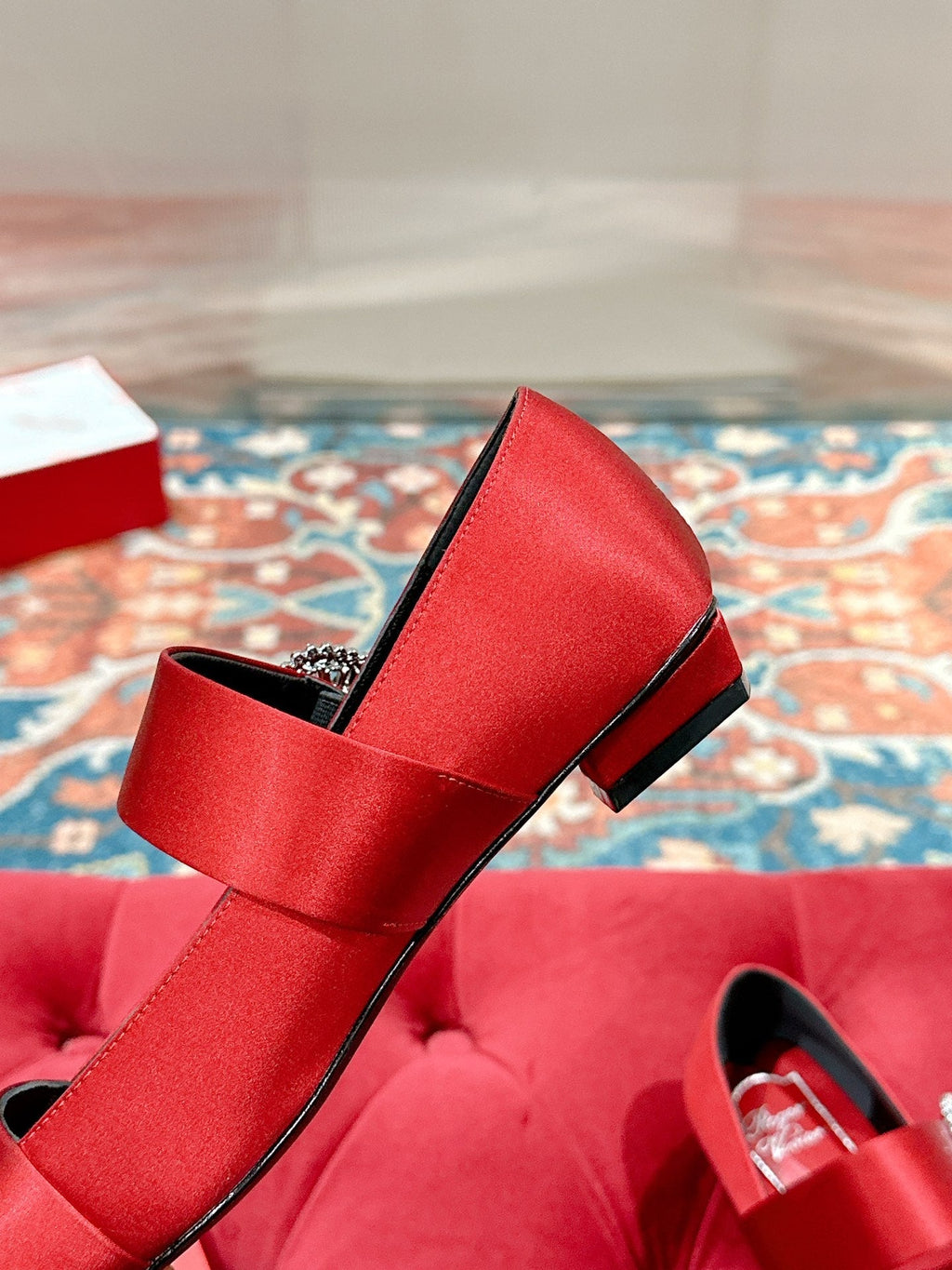 MARY JANES IN RED SATIN WITH CRYSTAL SQUARE BUCKLE
