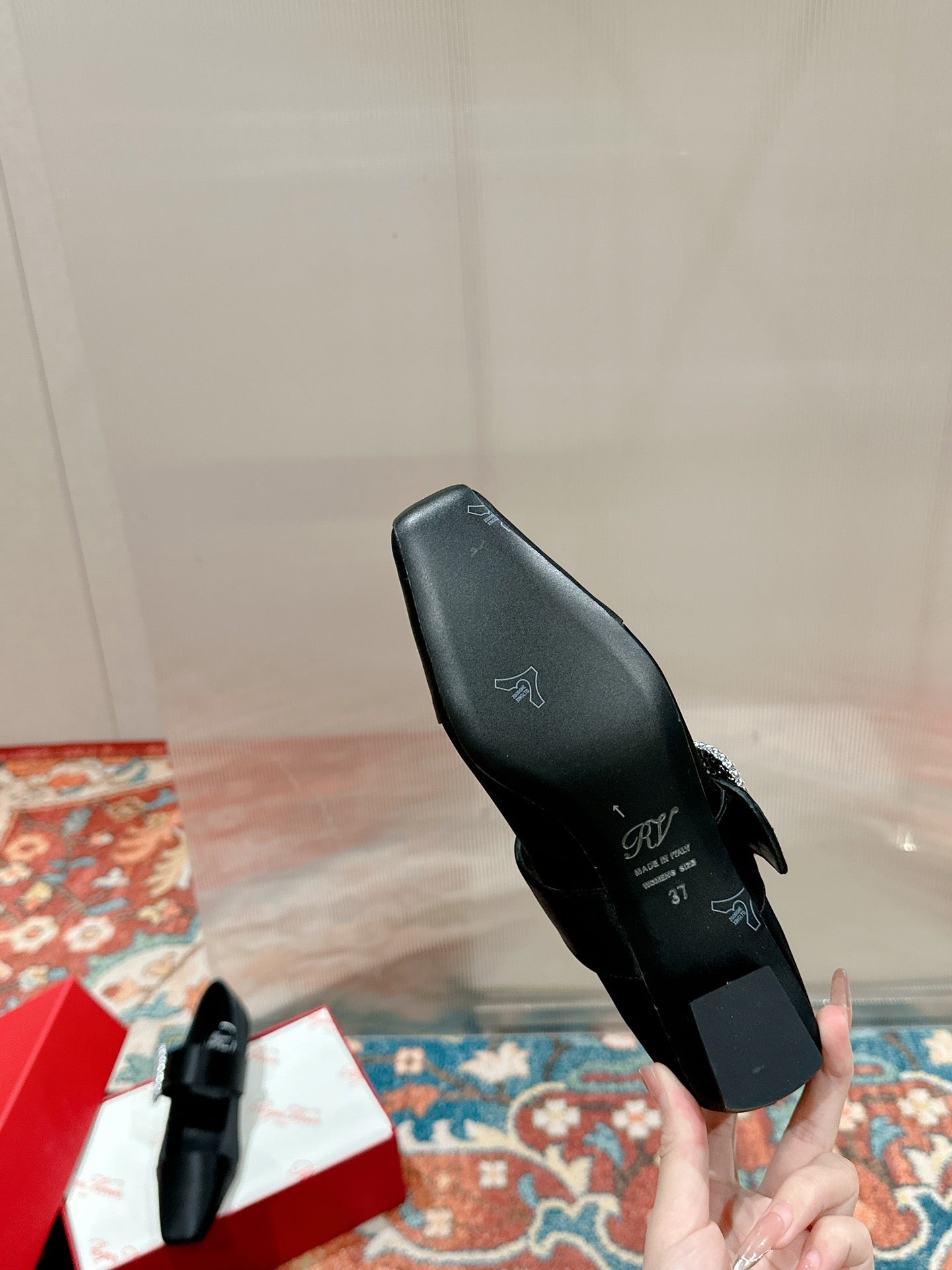 MARY JANES IN BLACK SATIN WITH CRYSTAL SQUARE BUCKLE