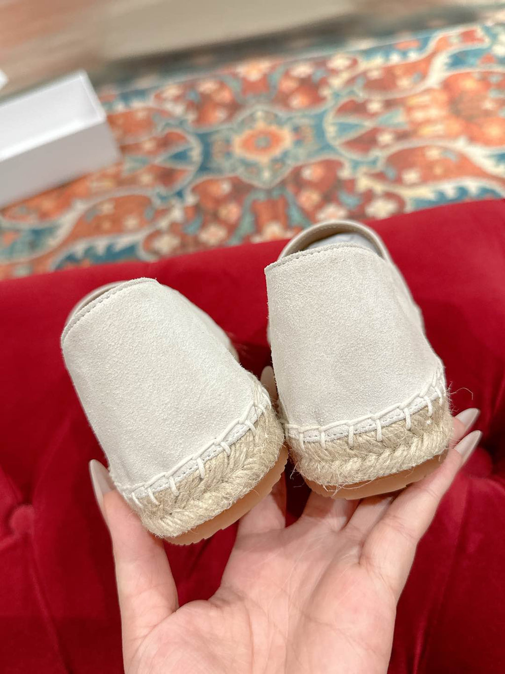 ESPADRILLES WHITE SUEDE EMBOSSED LOGO