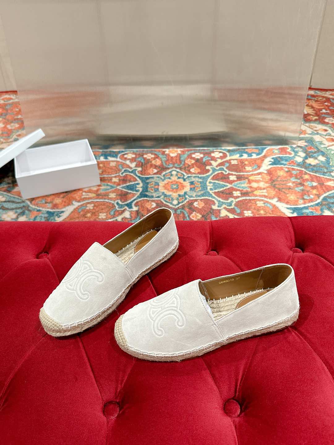 ESPADRILLES WHITE SUEDE EMBOSSED LOGO