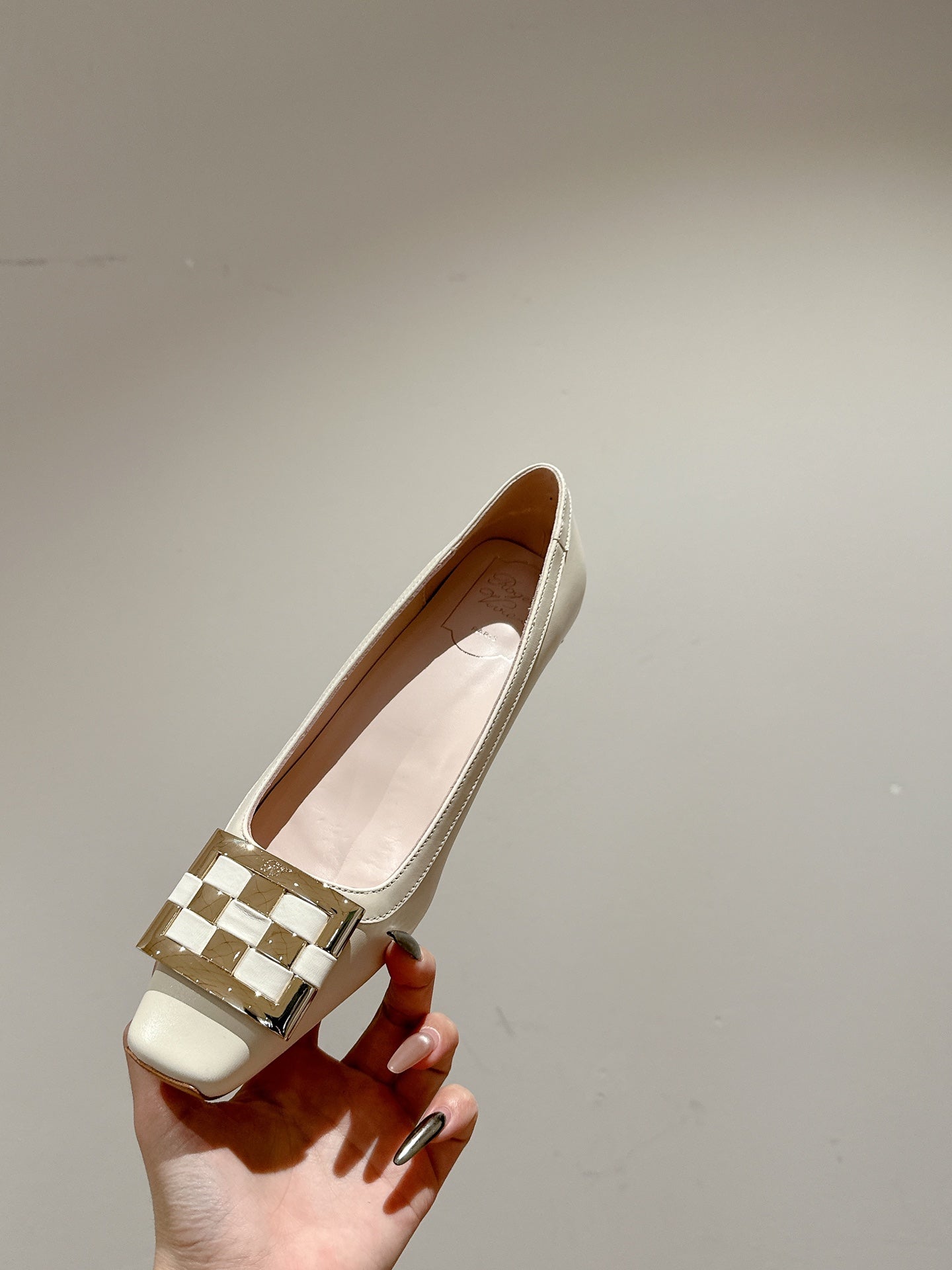 TROMPETTE BALLERINAS IN OFF WHITE SHINY CALFSKIN