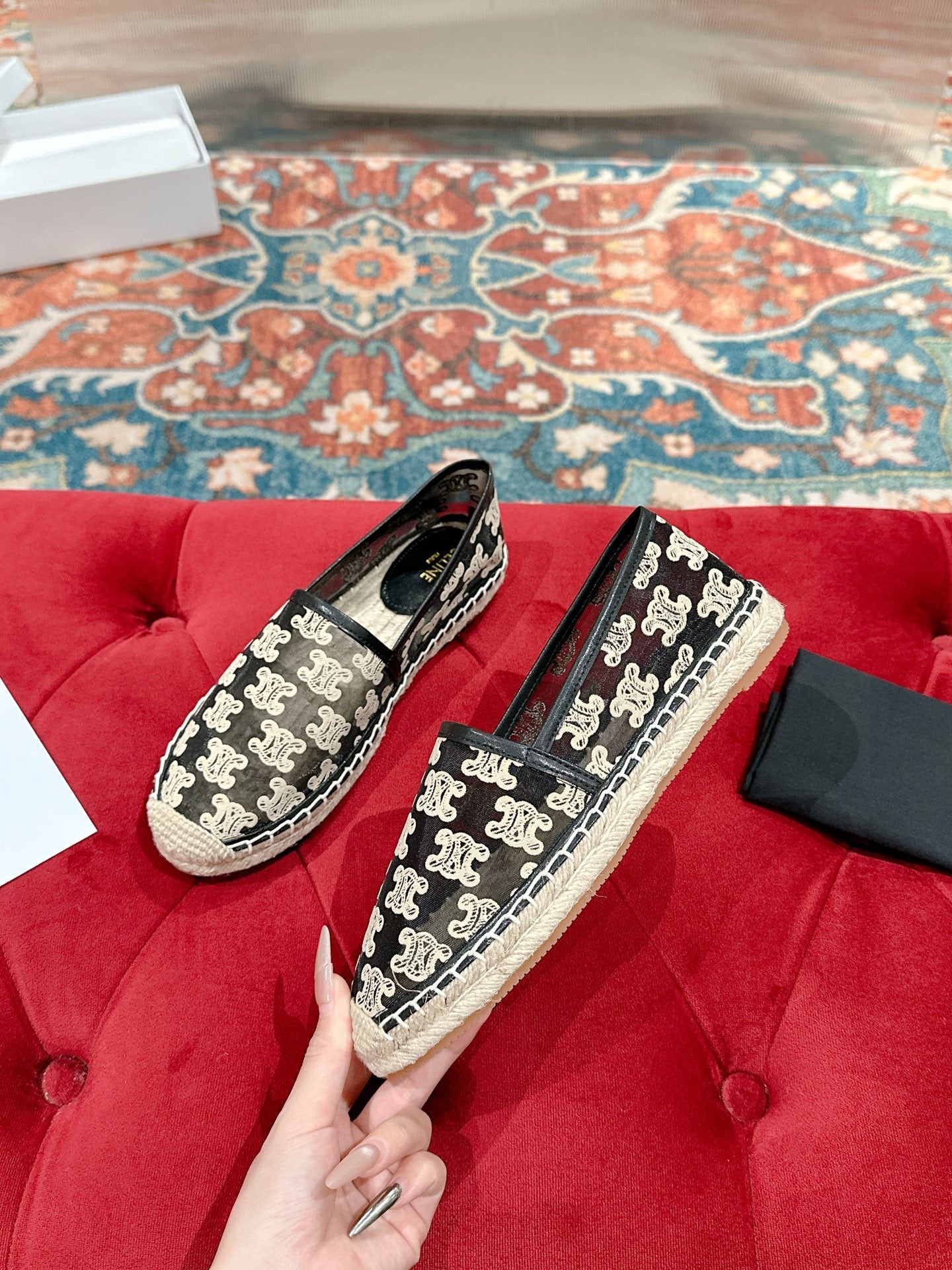 ESPADRILLES IN BLACK MIX BEIGE MESH