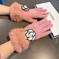 GLOVES IN ROUGE PINK WOOL WITH RABBIT FUR 439142