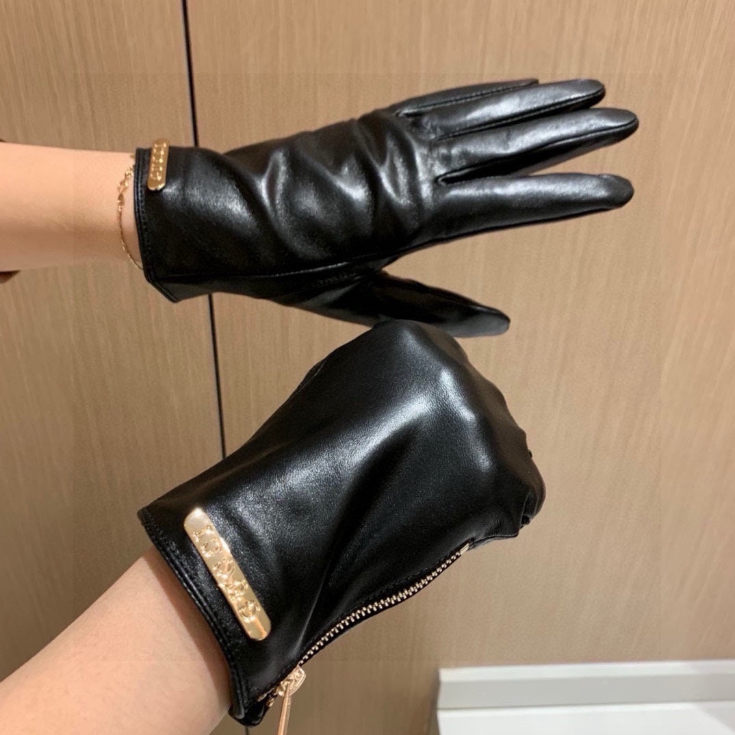 TOUCHSCREEN GLOVES WITH SIDE ZIPPER IN BLACK LAMBSKIN 456311