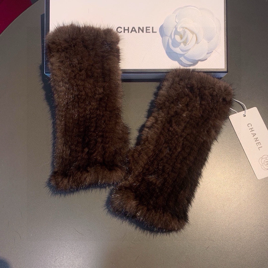 FINGERLESS GLOVES IN GINGERBREAD BROWN RABBIT FUR 462280