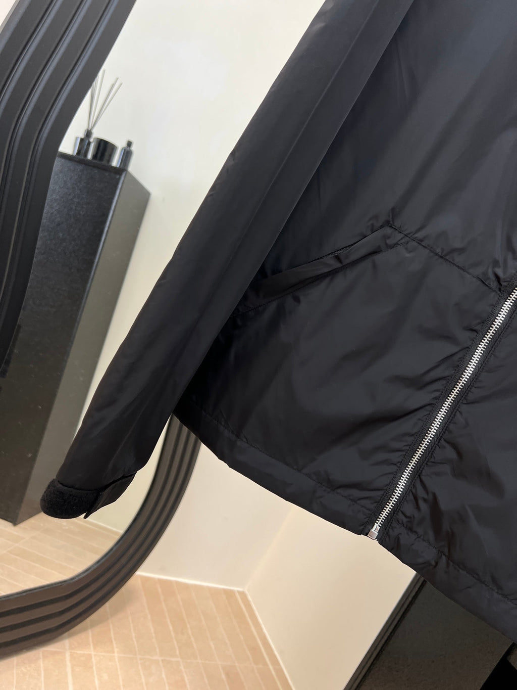 PRADA 25S JACKET 378