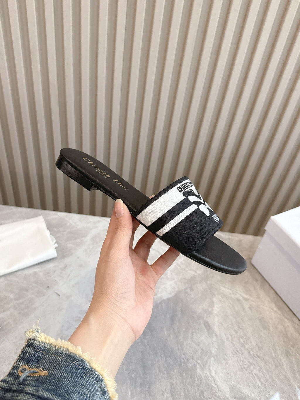 DIOR FLAT SLIDES 25S IN BLACK CALFSKIN AND FABRIC BRAND NAME EMBROIDERY