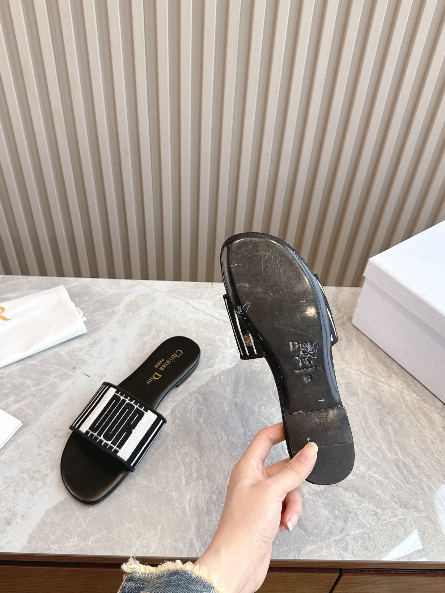 DIOR FLAT SLIDES 25S IN BLACK CALFSKIN AND FABRIC BRAND NAME EMBROIDERY