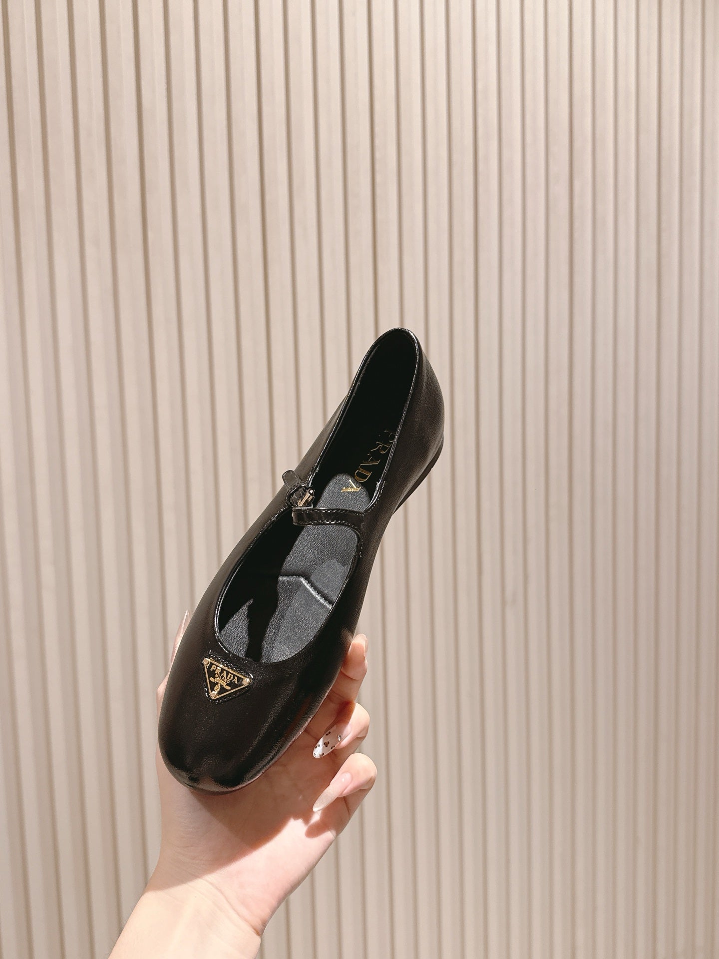 PRADA 25S BALLERINAS IN BLACK CALFSKIN GLOSSY