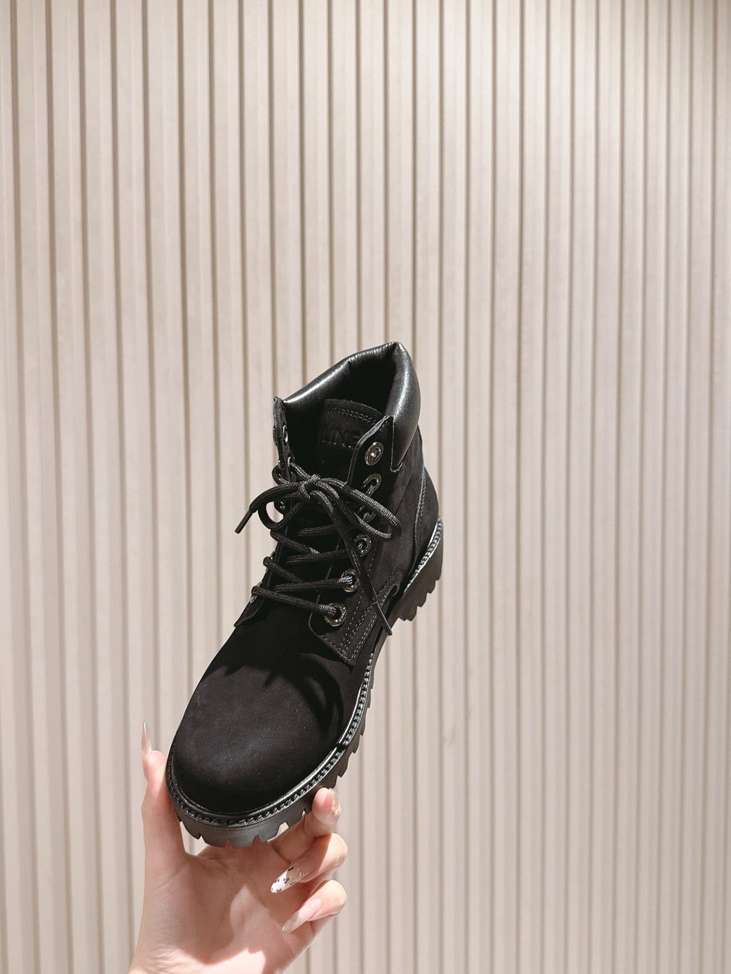 CELINE 25S MARTIN BOOTS IN BLACK CALFSKIN