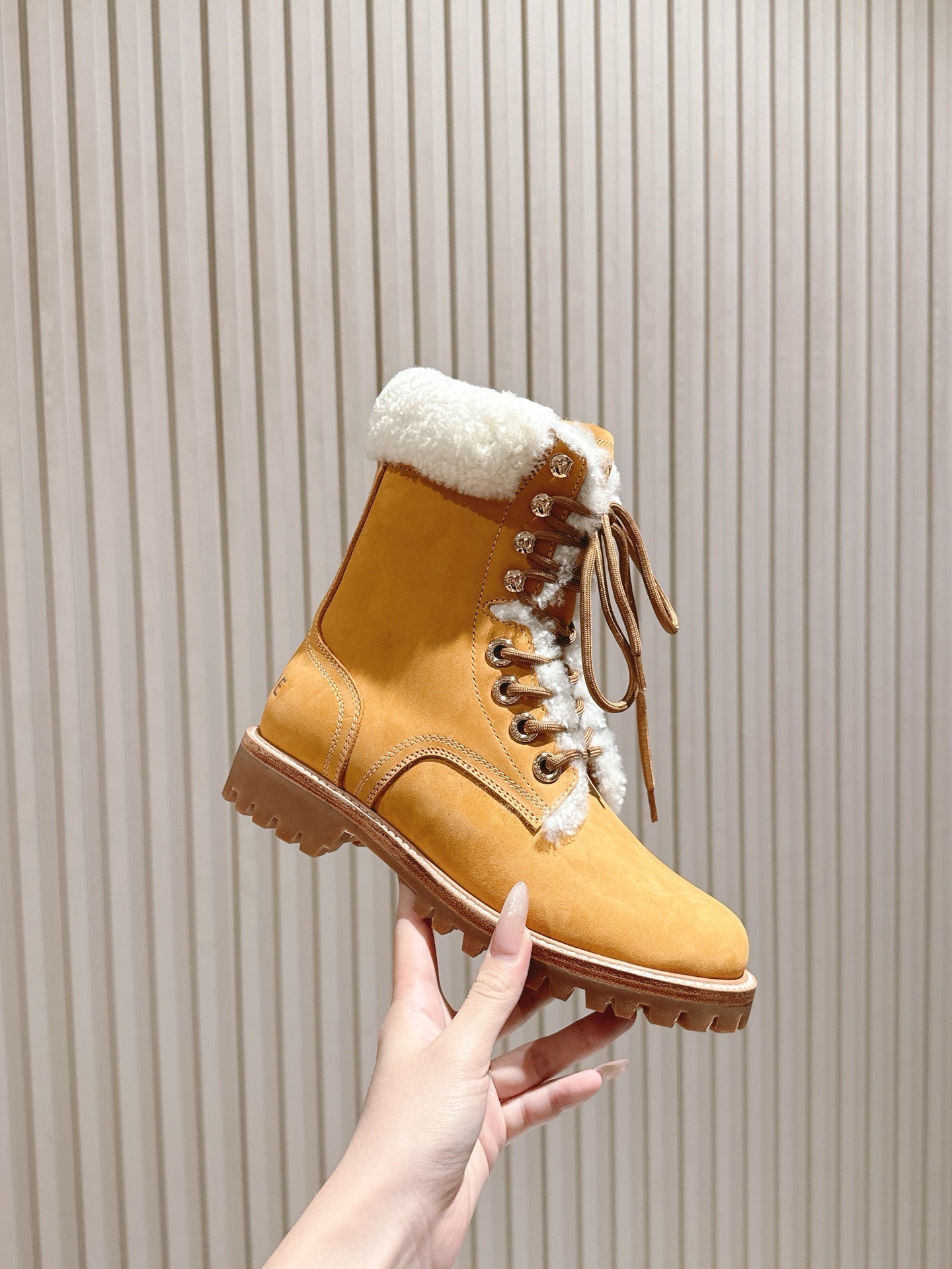 CELINE 25S KURT LACE UP MID BOOT IN MEDIUM ORANGE SUEDE AND SHEARLING